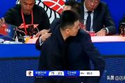 开云APP-新疆男篮遭遇深圳队逆袭，季后赛第一败的简单介绍