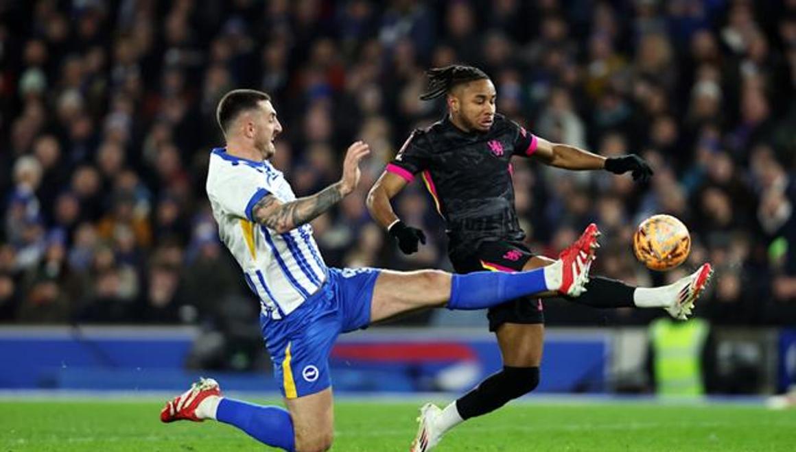 切尔西客场迎战，欧冠淘汰赛强势！