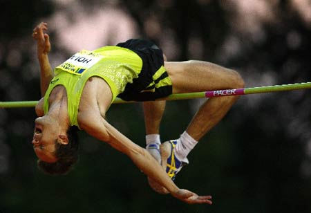 瑞典选手稳定发挥获得体操团体金牌