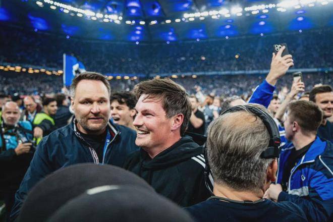 汉堡联赛首秀亮瞎眼，球迷对其未来充满期待的简单介绍