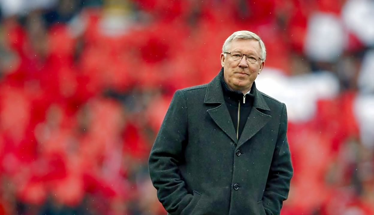 塞内加尔爆冷秘鲁，范佩西完成帽子戏法的简单介绍