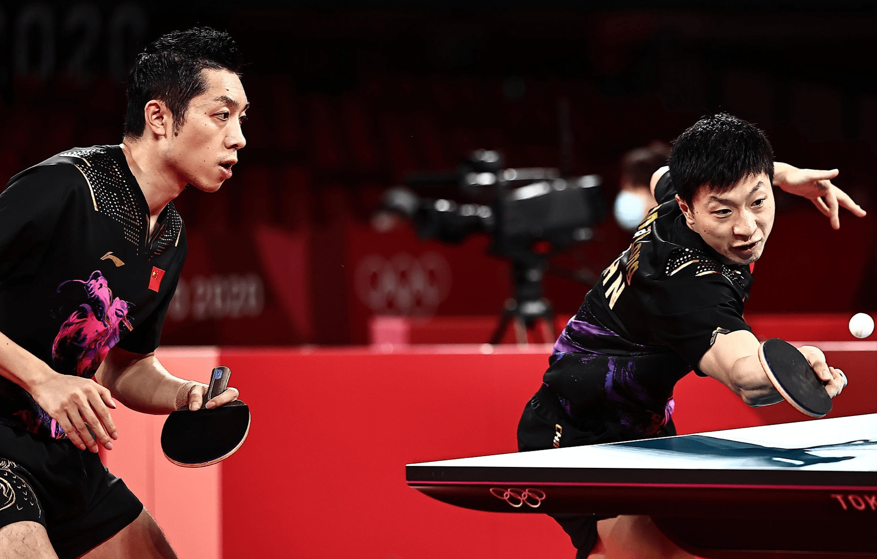 中国队横扫韩国队，波尔高光表现