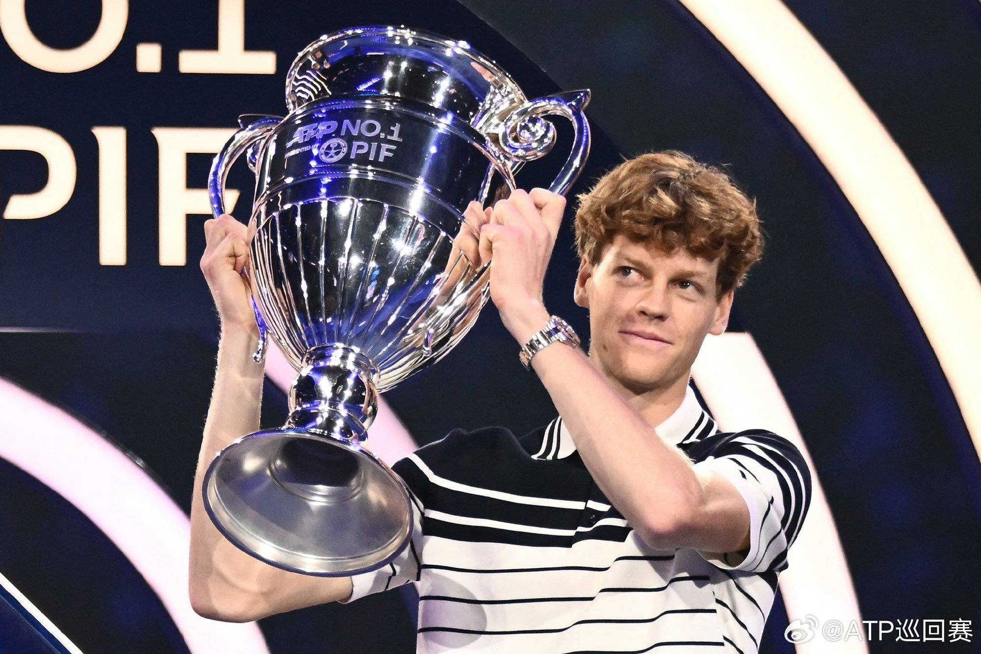 ATP总决赛险胜年终总决赛，阿尔卡拉斯带队取胜