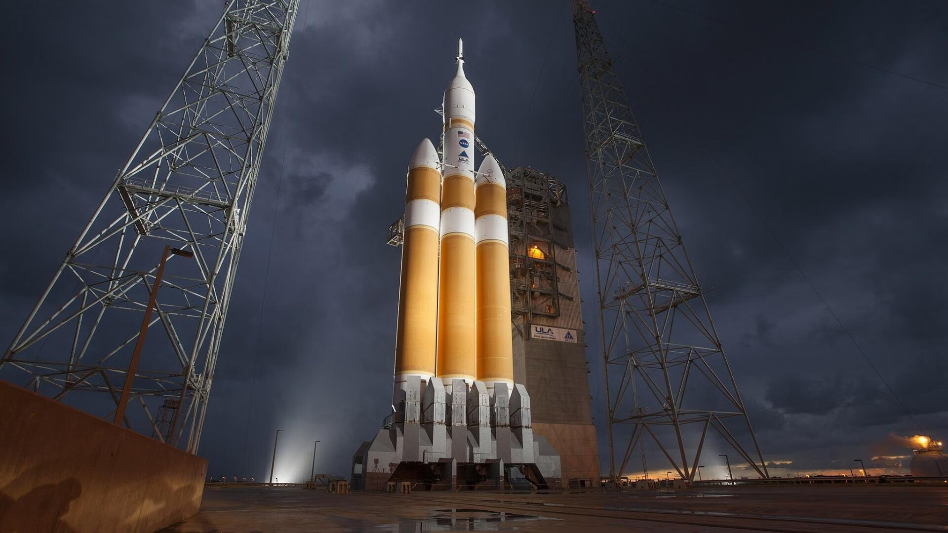 东方长城不敌美式锋芒，杰伦·格林进攻端无解，给中国篮球上了生动一课